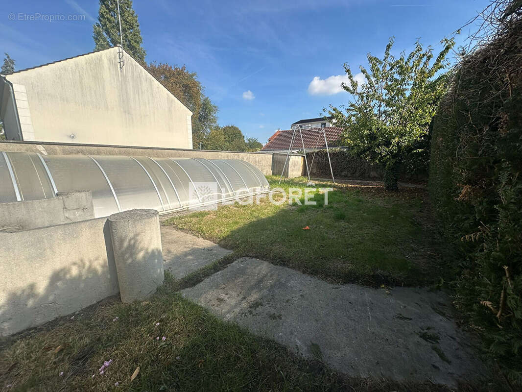 Maison à MONTFERMEIL