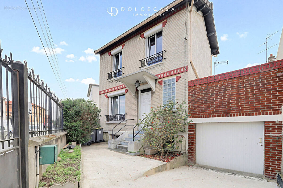 Maison à LE PERREUX-SUR-MARNE