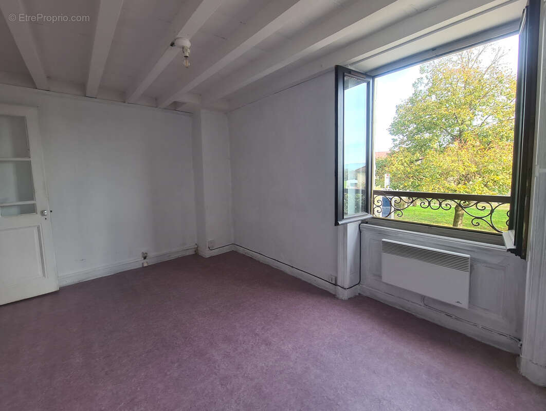 Appartement à SAINT-JEAN-DE-TOUSLAS