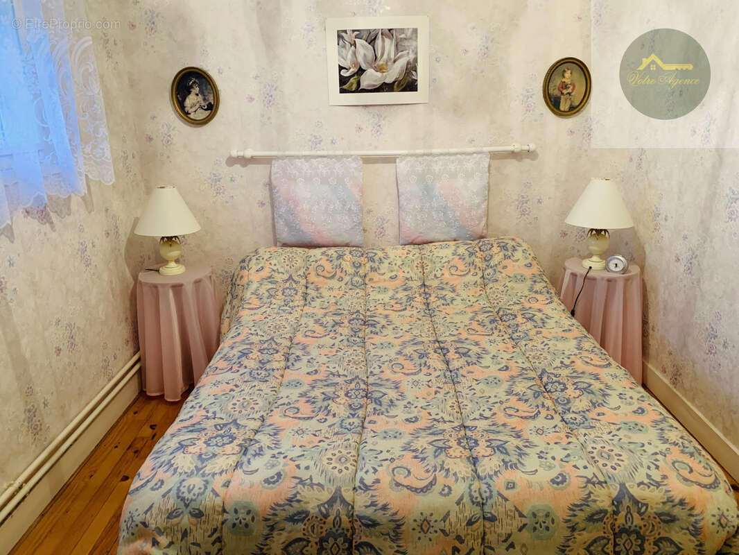 Maison à CHEROY
