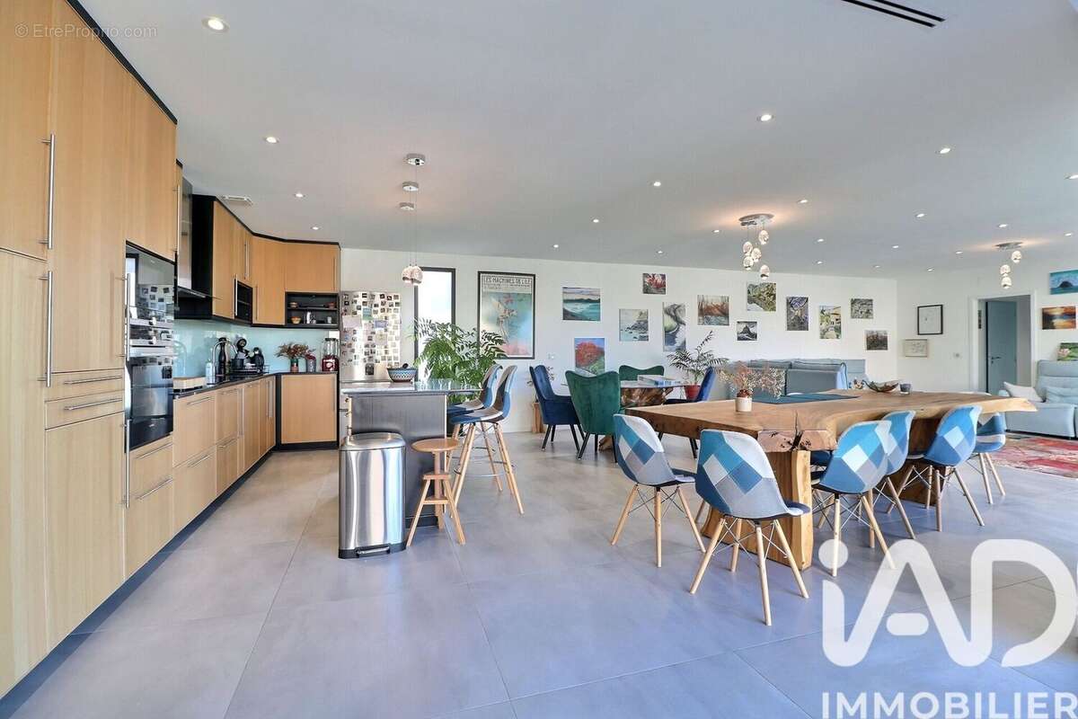 Photo 6 - Maison à MARSEILLE-10E