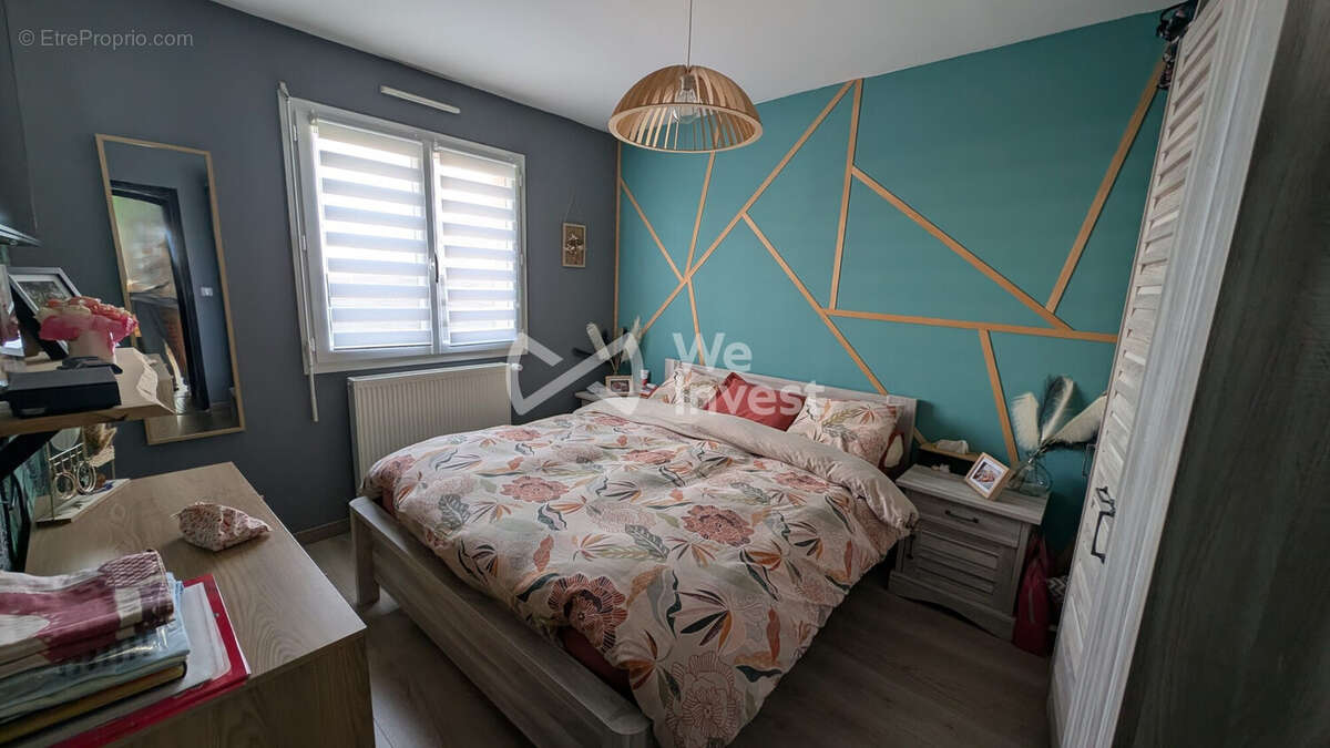 Maison à SAINT-OUEN-EN-BELIN