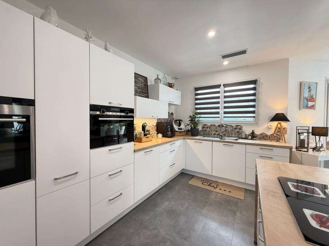 Maison à SAINT-SULPICE-DE-ROYAN