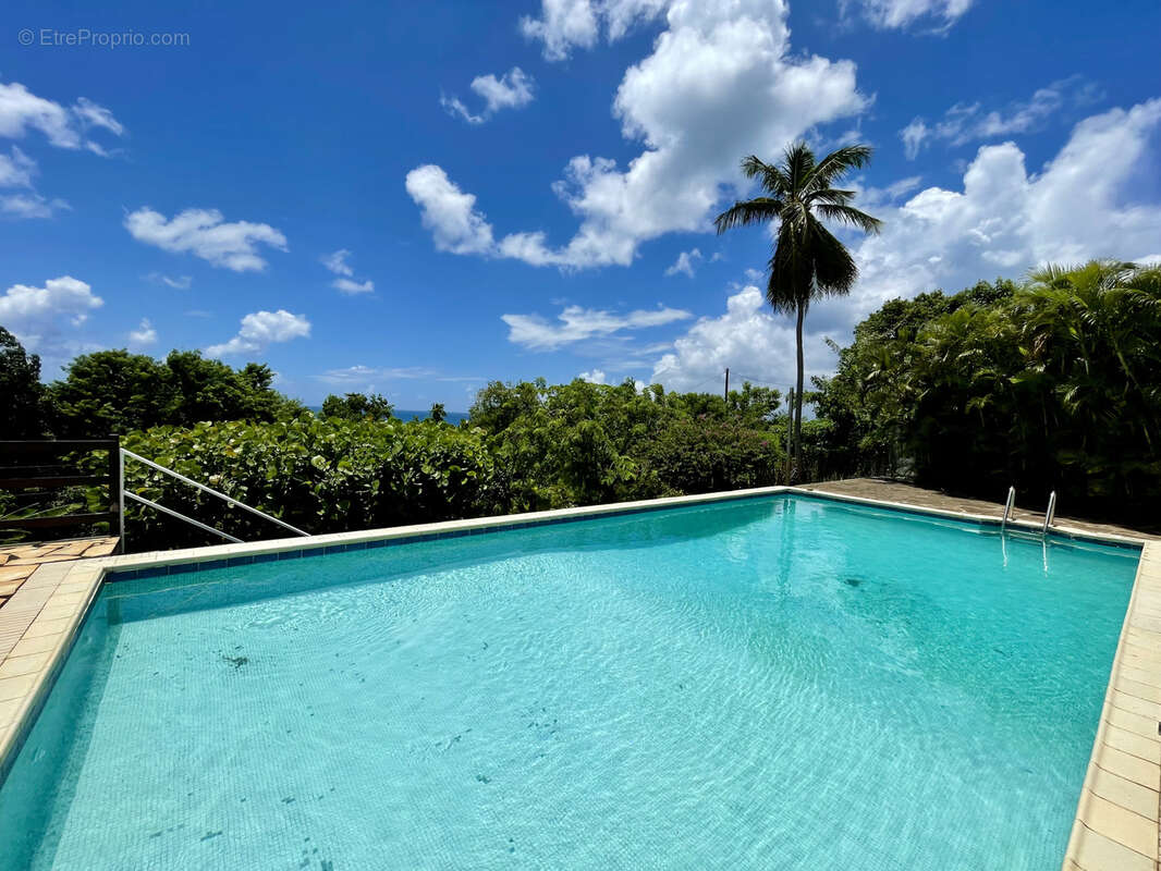Magnifique propriete t5 + appartement t2 avec piscine vue mer centre du gosier - photo 4