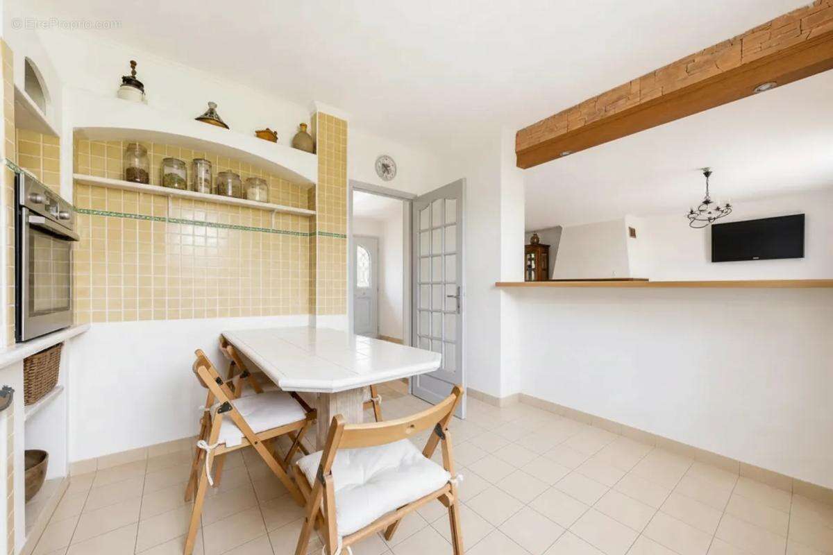 Maison 165 m² avec jardin - Orly - photo 12