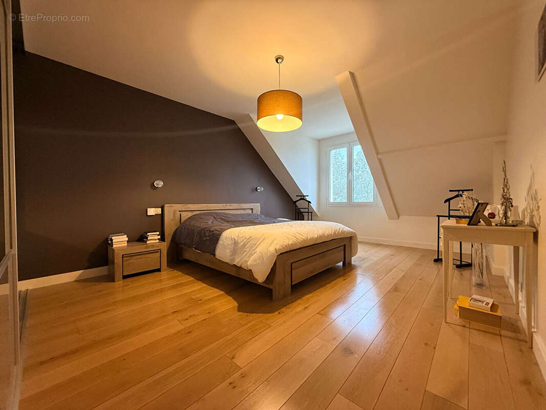 Maison à CONFLANS-SAINTE-HONORINE