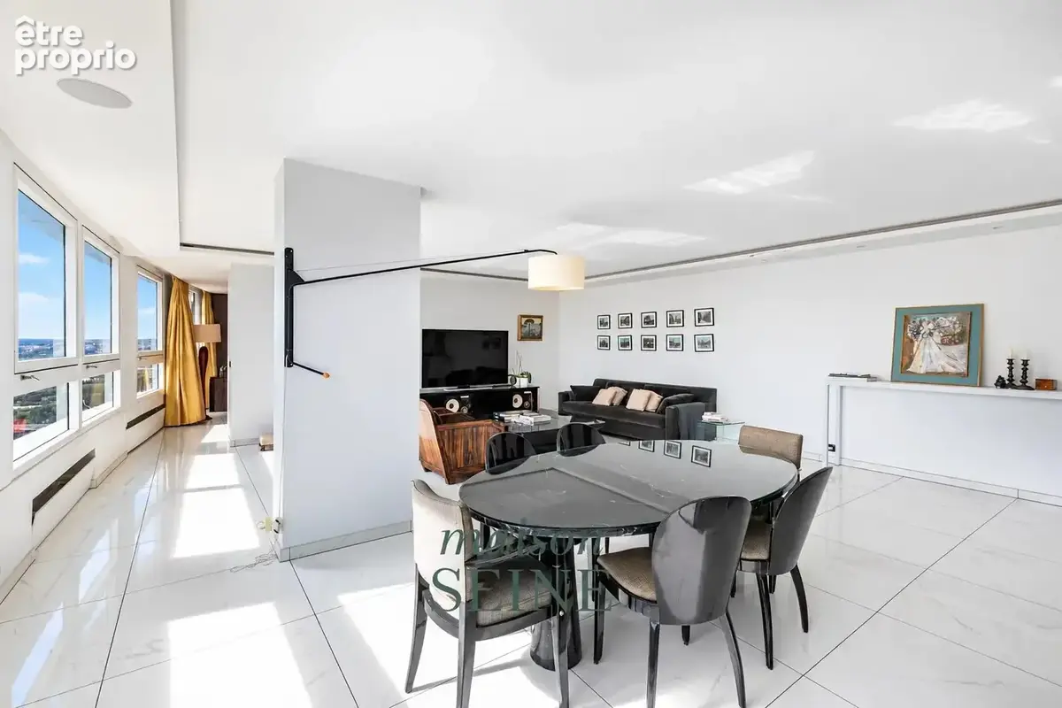 Puteaux Tour France - Appartement 4 pièces en étage élevé - photo 8