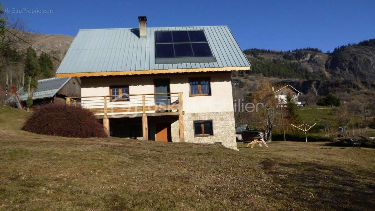 Maison à JARRIER