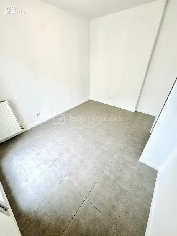 Beau T3 contemporain / Résidence récente - photo 5