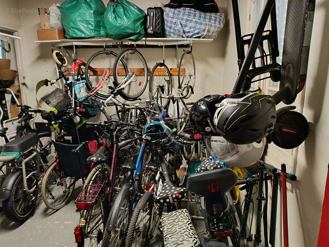 Appartement à PARIS-19E