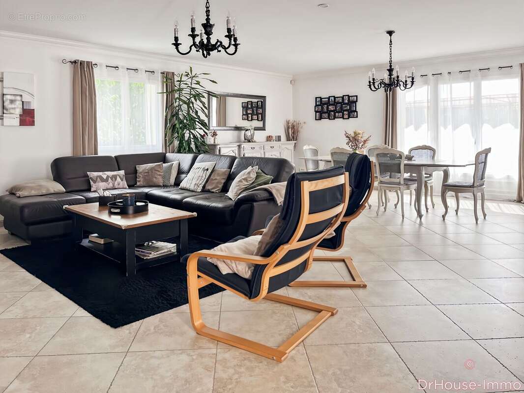Maison 230 m² à Troyes  - photo 12