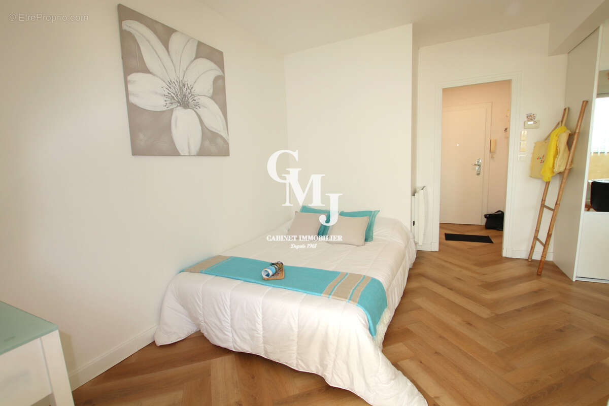 Appartement à SAINT-RAPHAEL