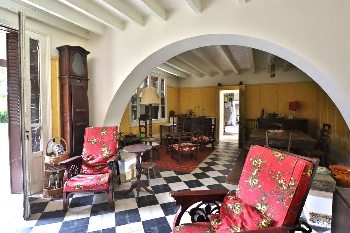 Maison à LESMONT