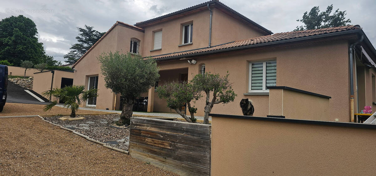Maison à BEAUREGARD-L'EVEQUE