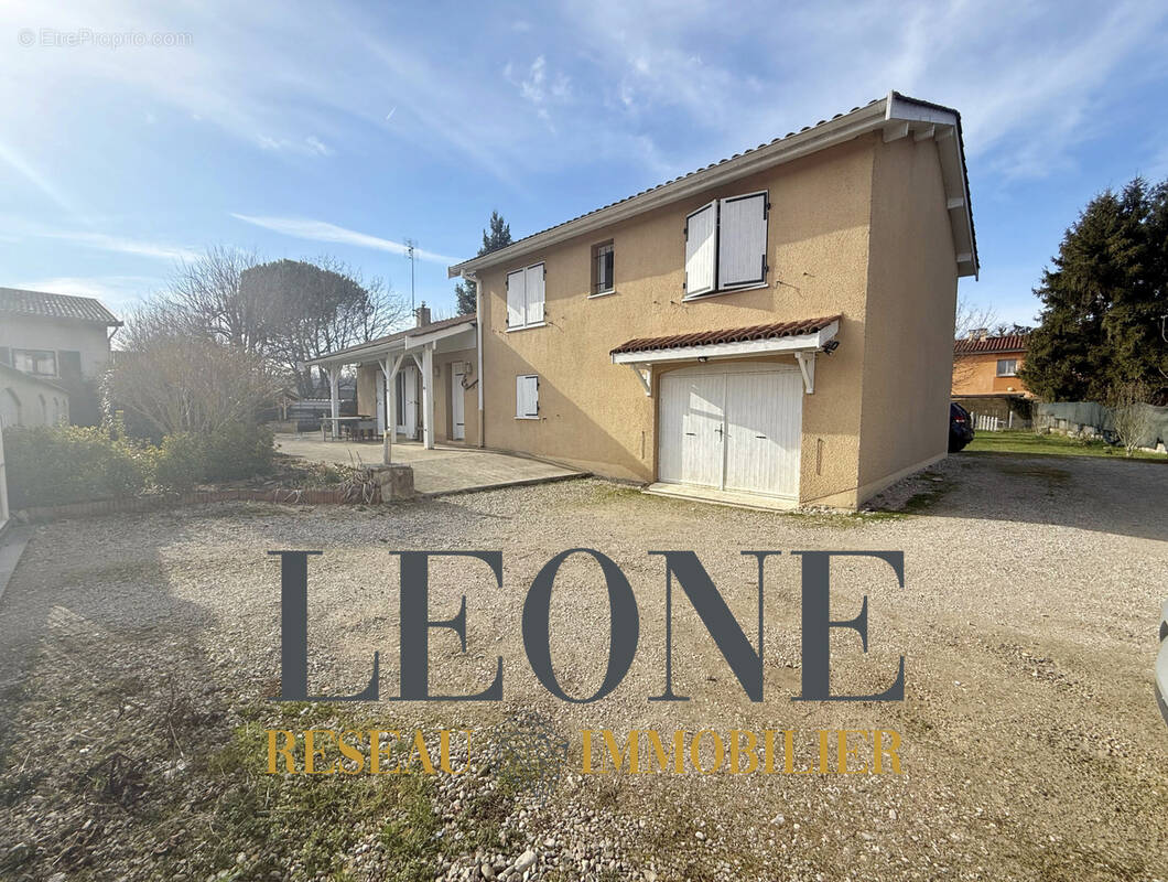 Maison à PRIAY