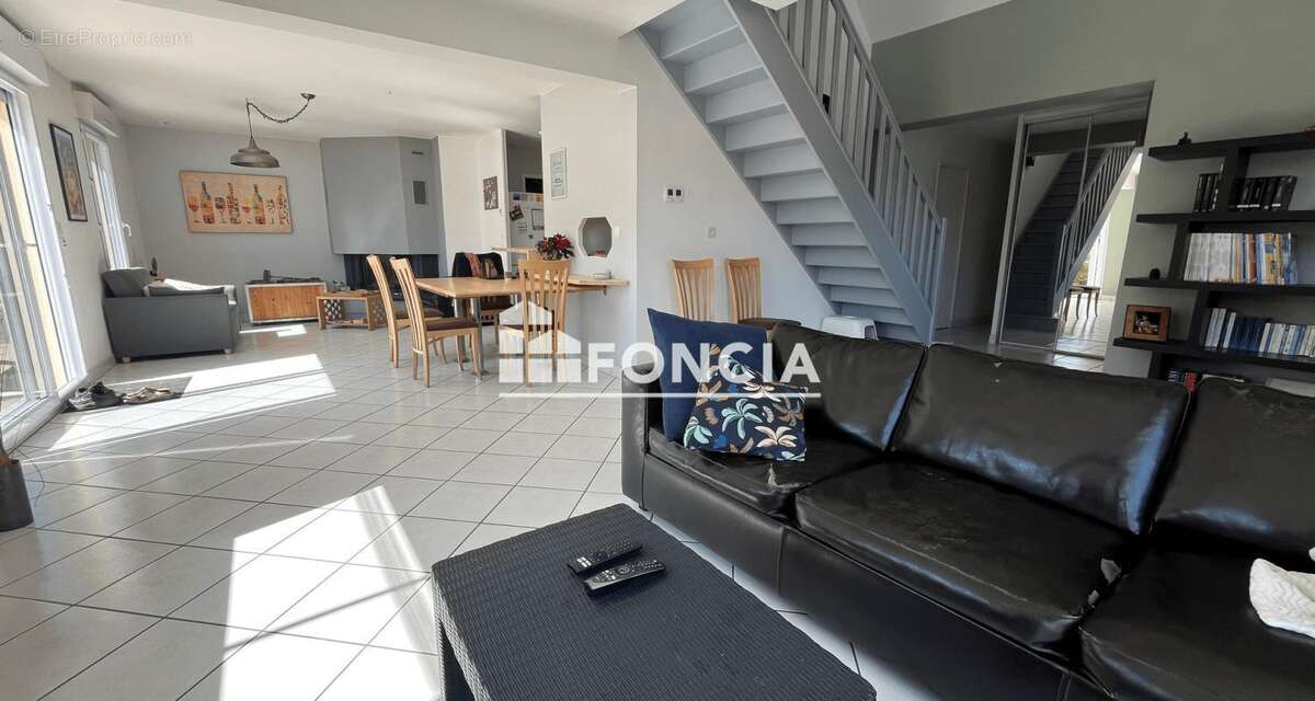 Maison à DEGRE