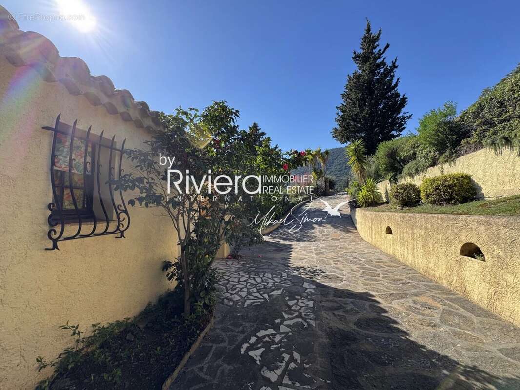 Maison à CAVALAIRE-SUR-MER