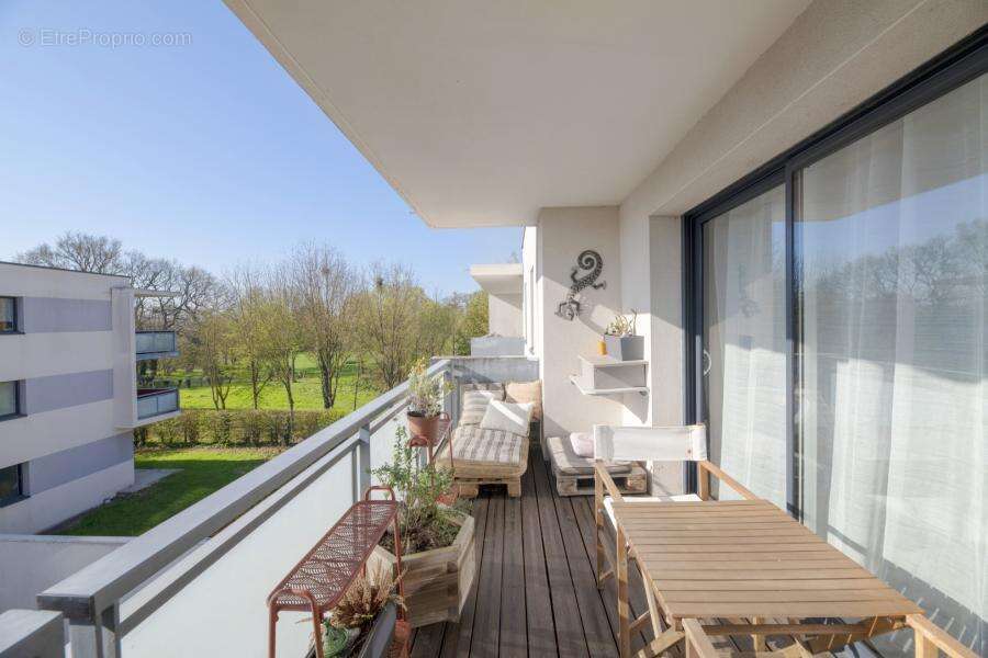 Appartement à VERN-SUR-SEICHE