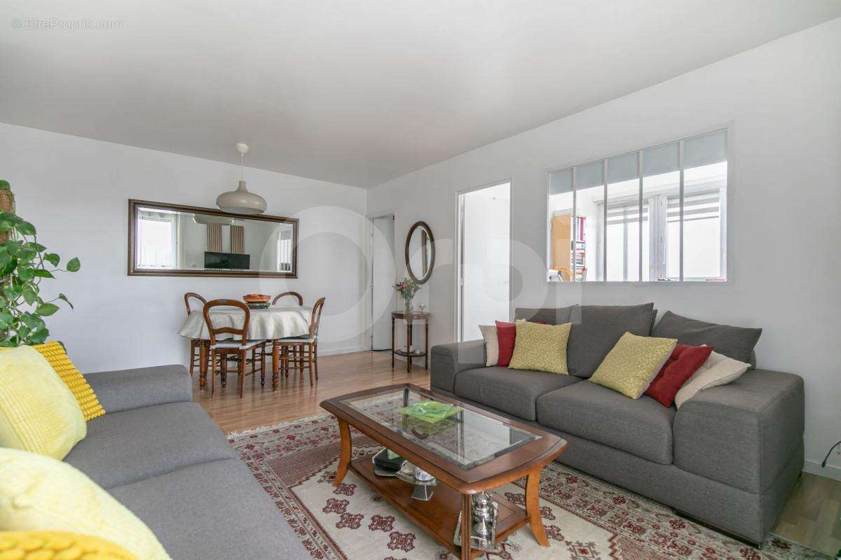 Appartement à BOISSY-SAINT-LEGER