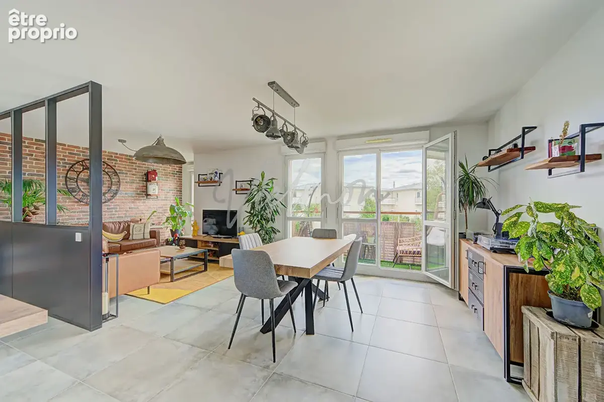 Photo Appartement à Ecquevilly au prix de 229 000€