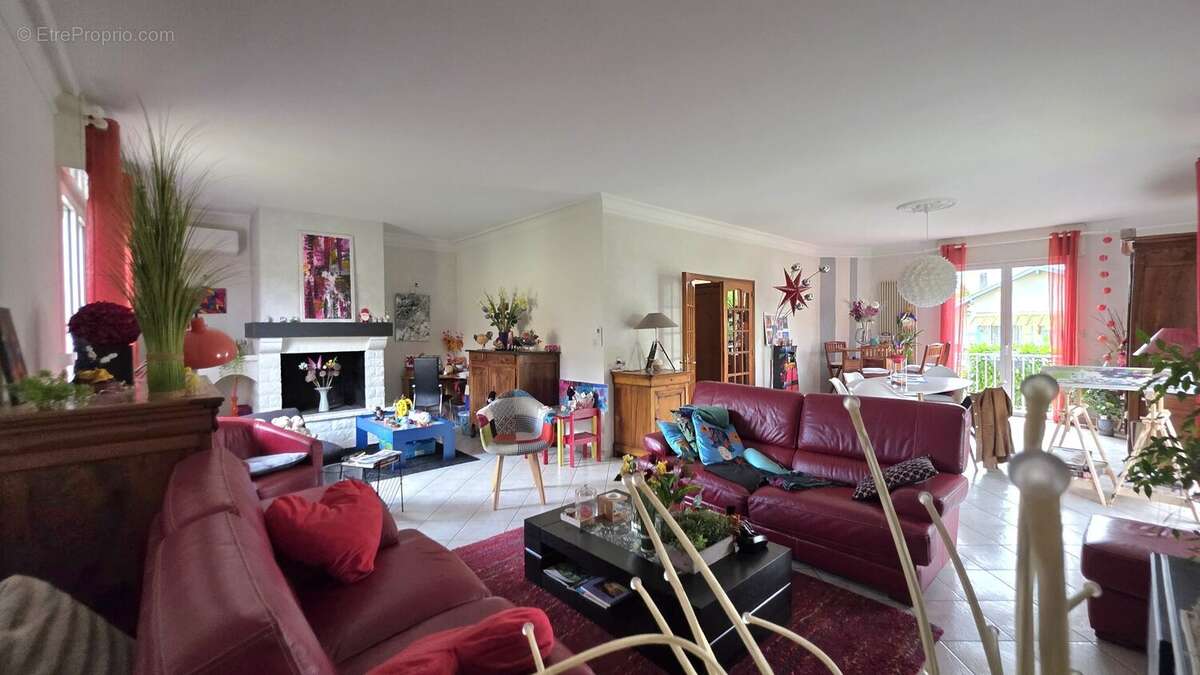 Authentique maison de caractère au coeur de Causade - photo 5