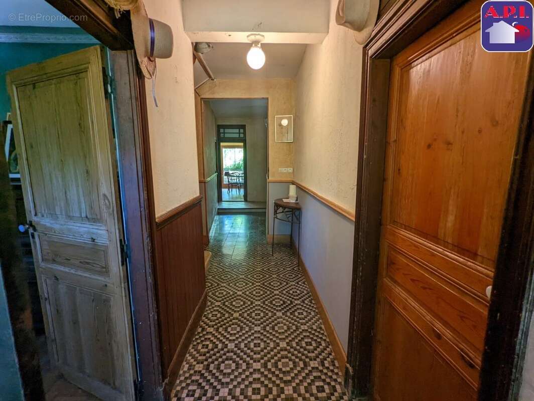 Maison 175 m² à Cazeres  - photo 5
