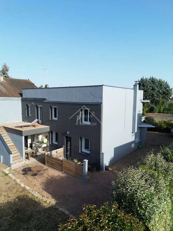 Maison à MOULINS