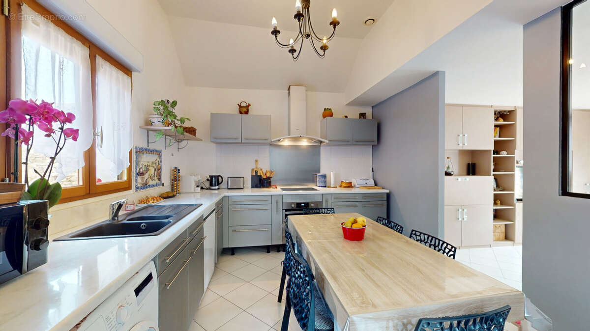 Maison à SAULX-MARCHAIS