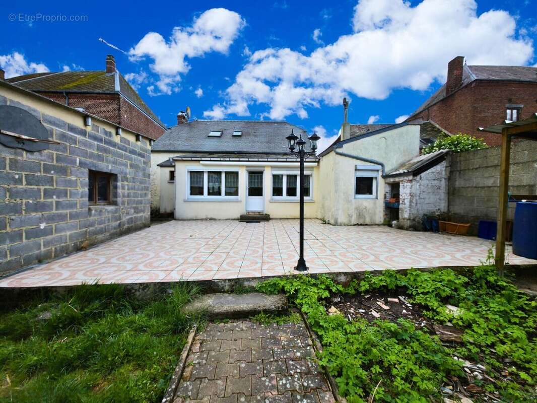 Maison à LE NOUVION-EN-THIERACHE