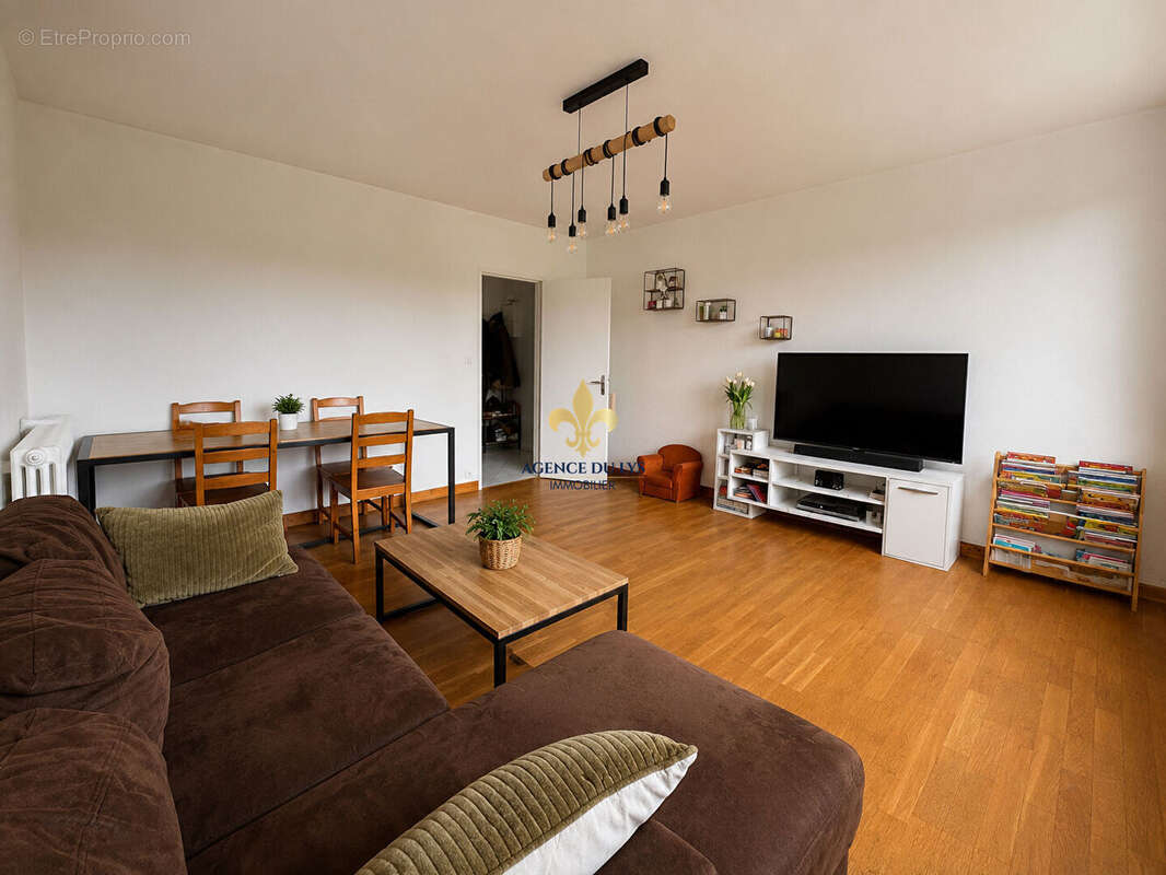 Appartement à GOUVIEUX