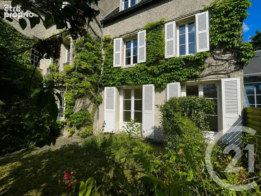 Appartement 4 pièces 119 m² à vendre à Chartres (28000) - photo 2