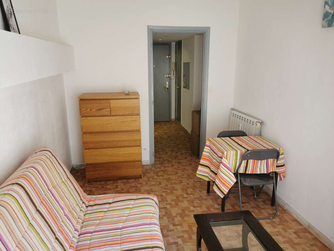 Appartement à HYERES
