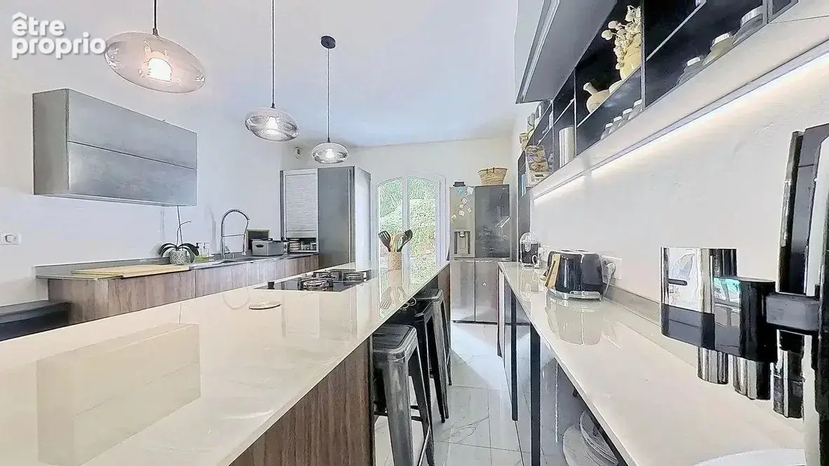 Maison 8 pièces 300 m² à vendre à Vence (06140) - photo 3