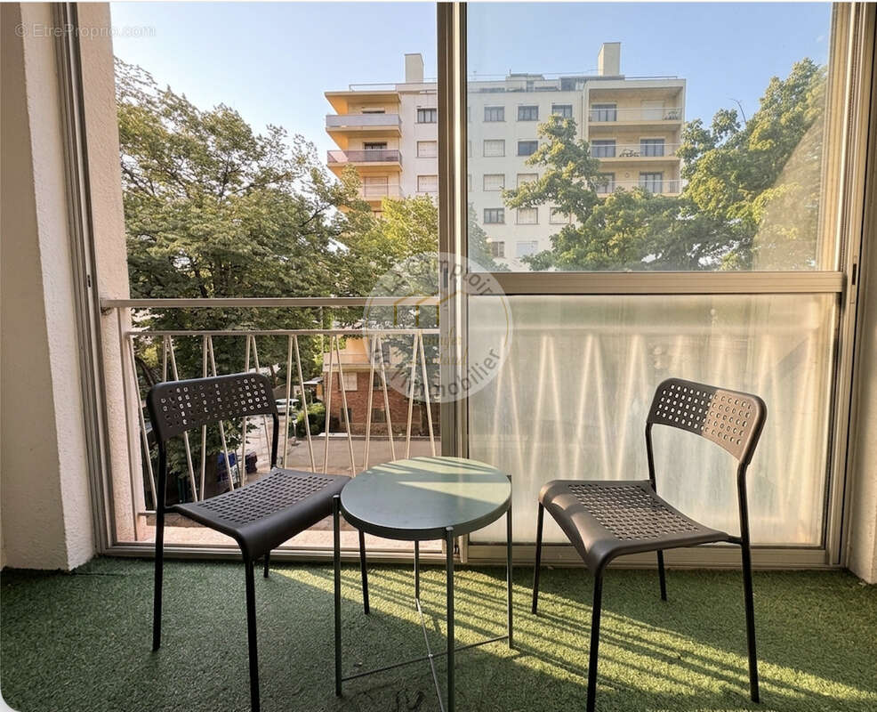 Appartement à MARSEILLE-9E