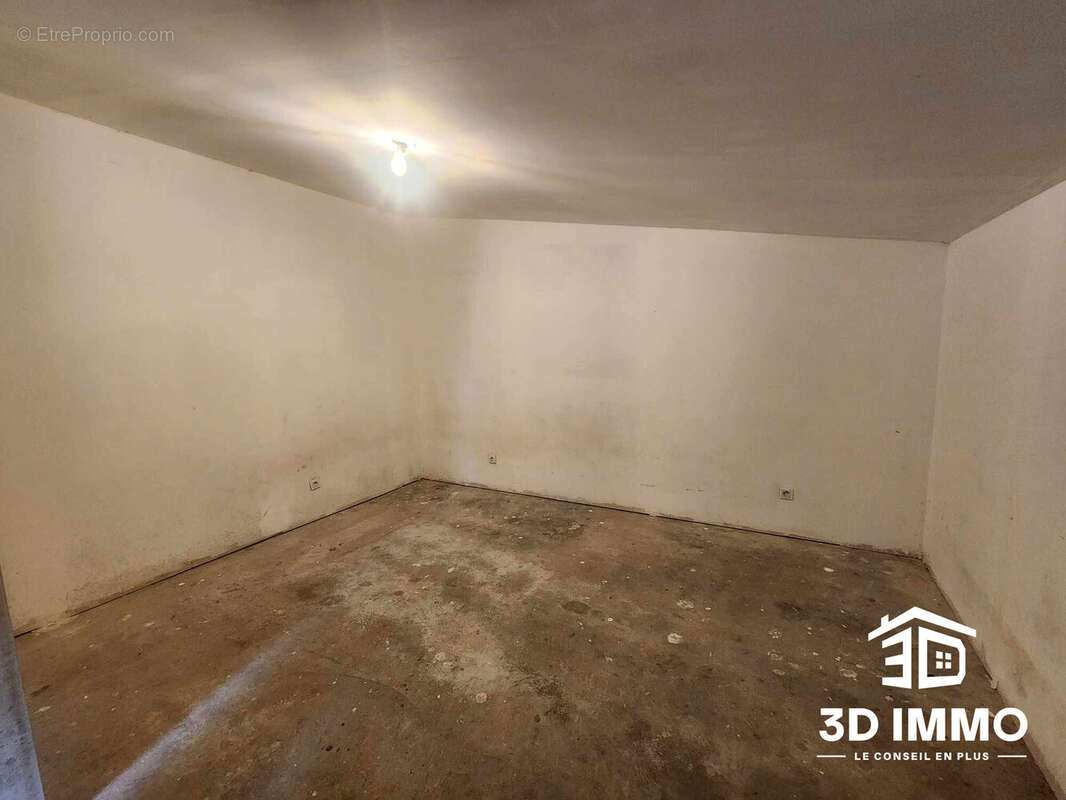 Maison à SARS-POTERIES