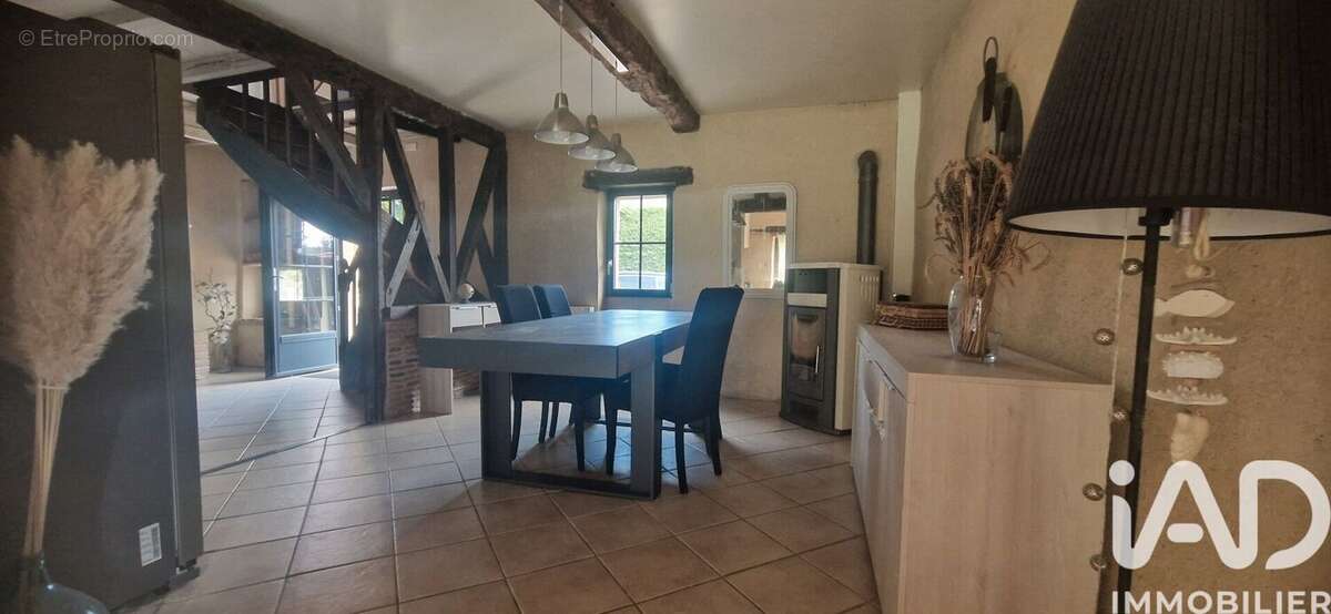 Maison 94 m² à Saint-Agne  - photo 7