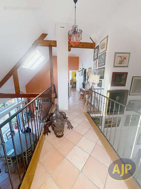 Maison à LE POULIGUEN