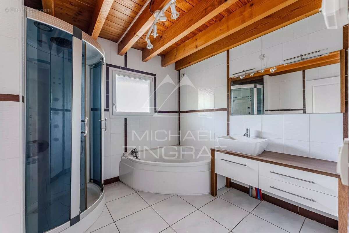 Maison à GUJAN-MESTRAS