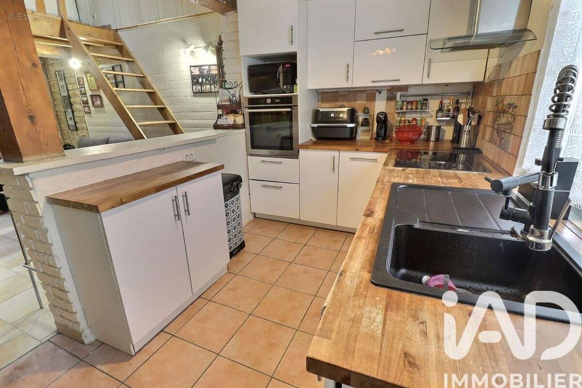 Photo 6 - Appartement à MARSEILLE-4E