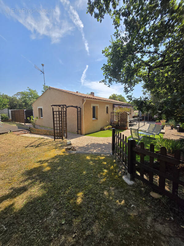 Maison à CAMPS-LA-SOURCE