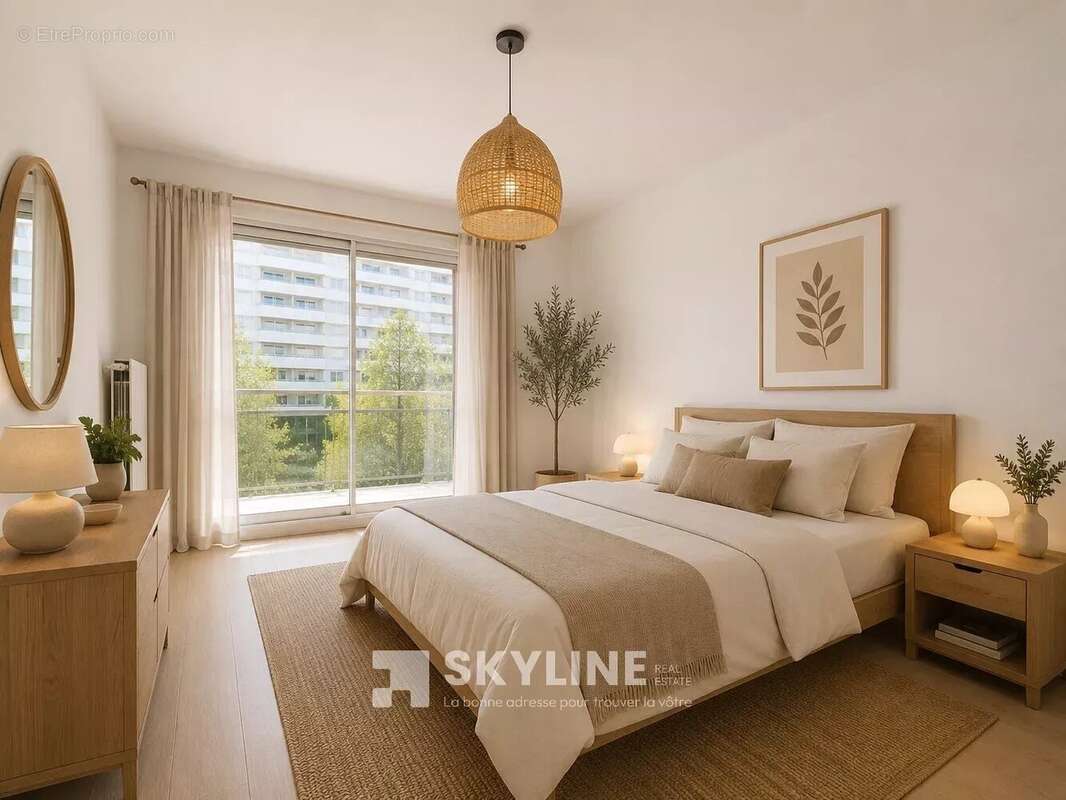 Appartement à MARSEILLE-1E