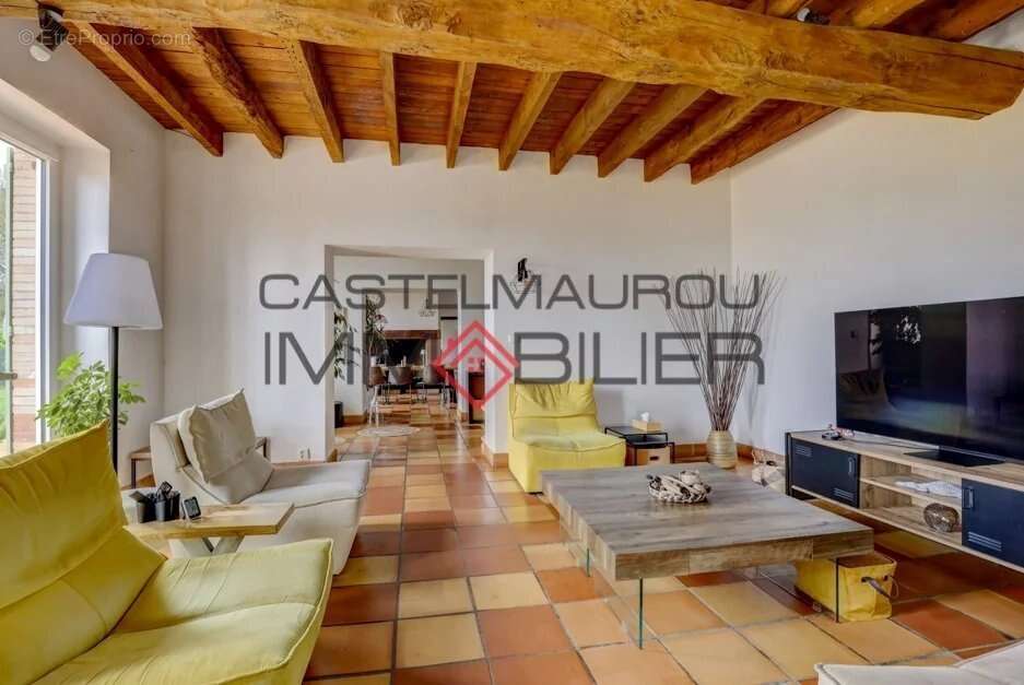 Maison à LAPEYROUSE-FOSSAT