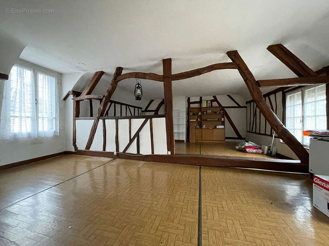 Maison à NEUILLY-EN-VEXIN