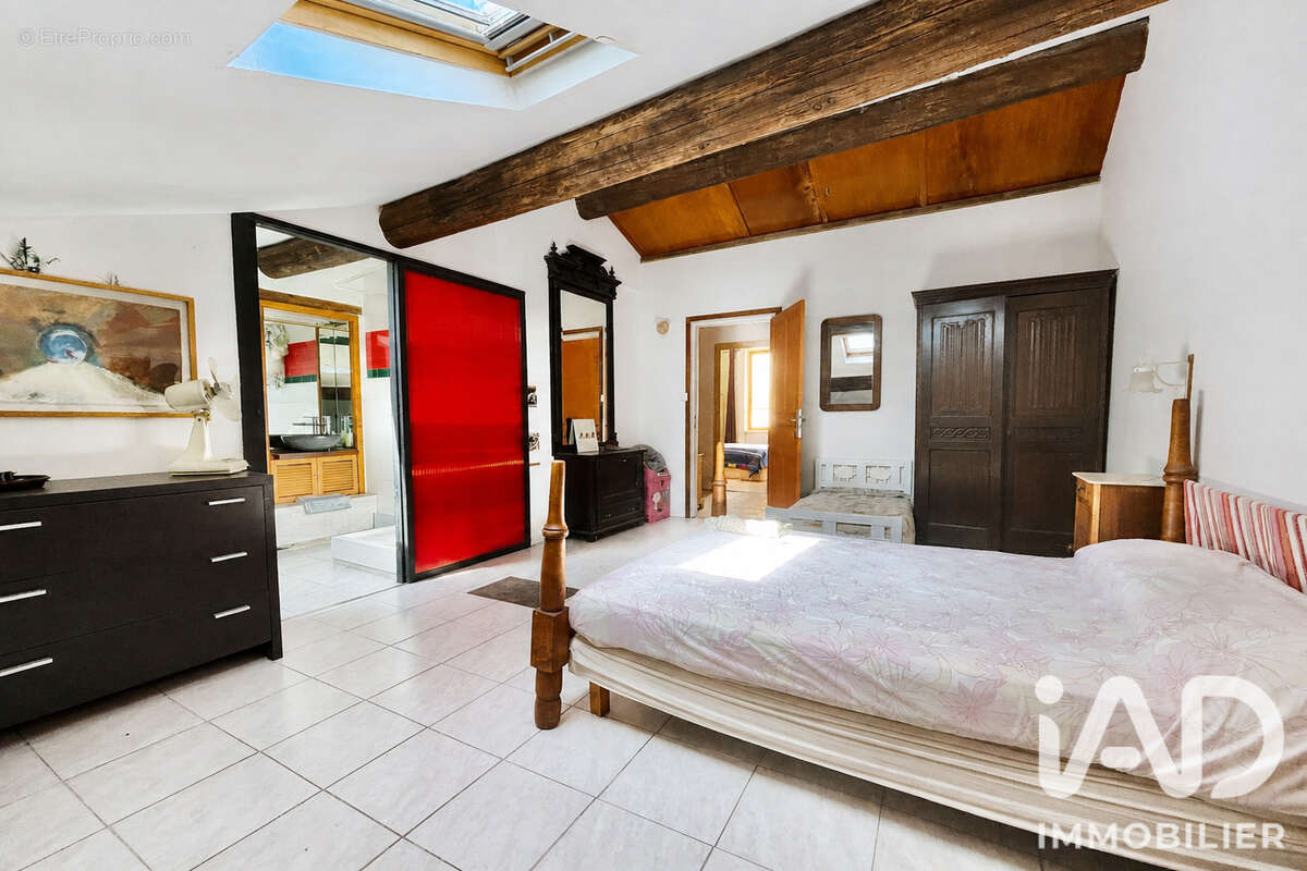 Maison 205 m² à Argeliers  - photo 9