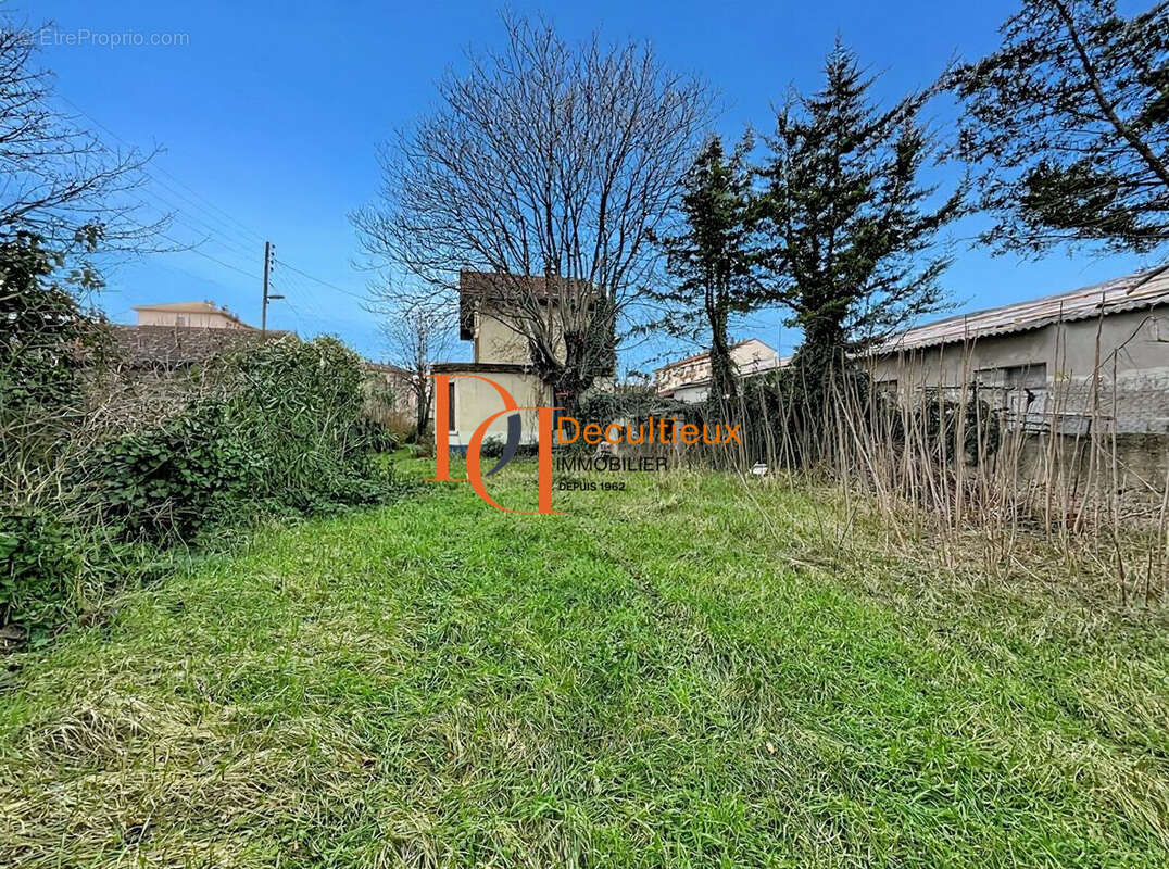 Maison à VILLEURBANNE