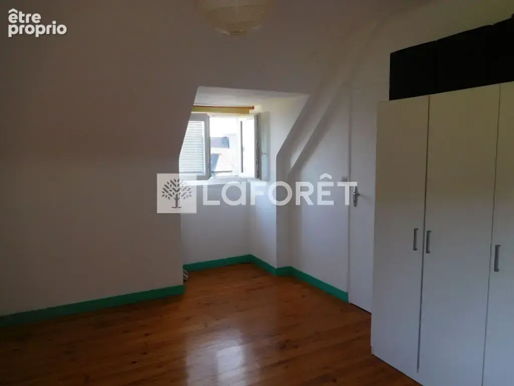 Maison GUINGAMP - 4 pièce(s) - 105 m2 - photo 8