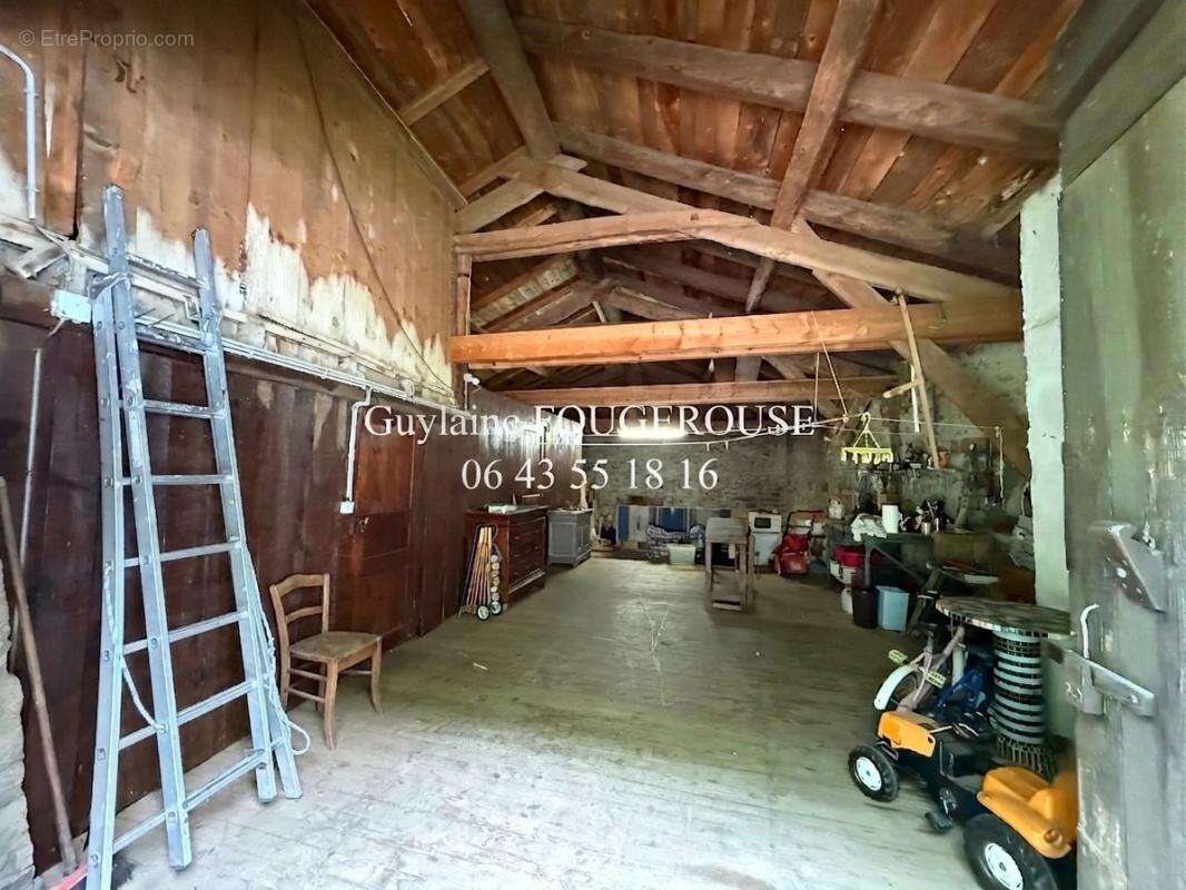 Maison Saint Antheme 6 pièce(s) 100 m2 - photo 9
