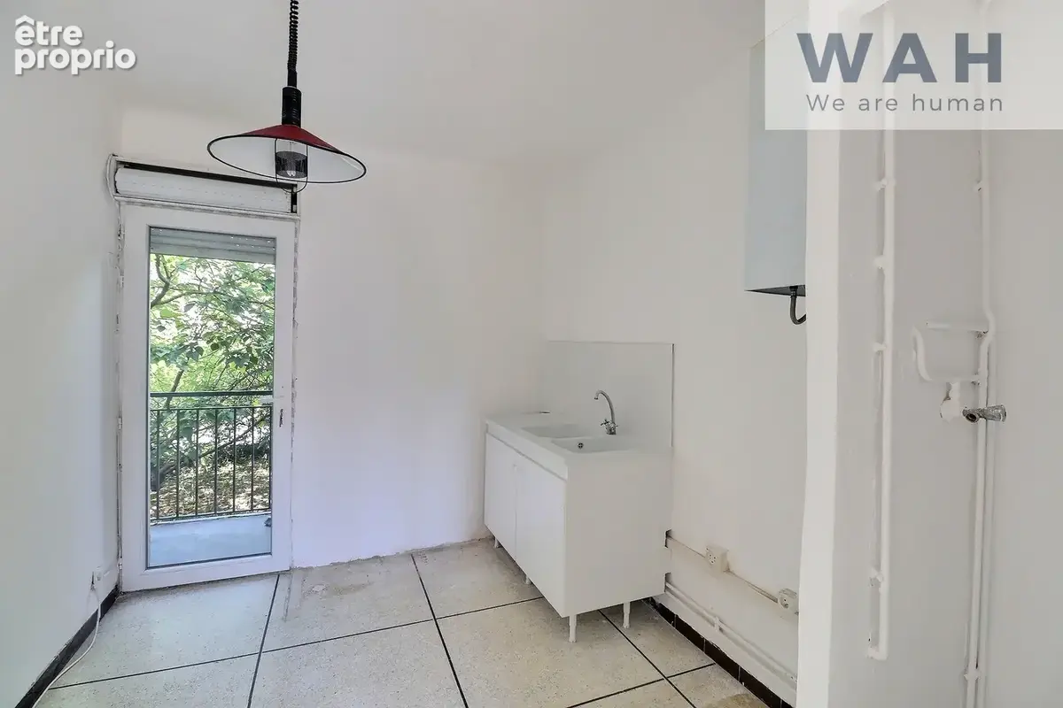 A vendre t3    montpellier   rue montasinos   garage + grand local - photo 3