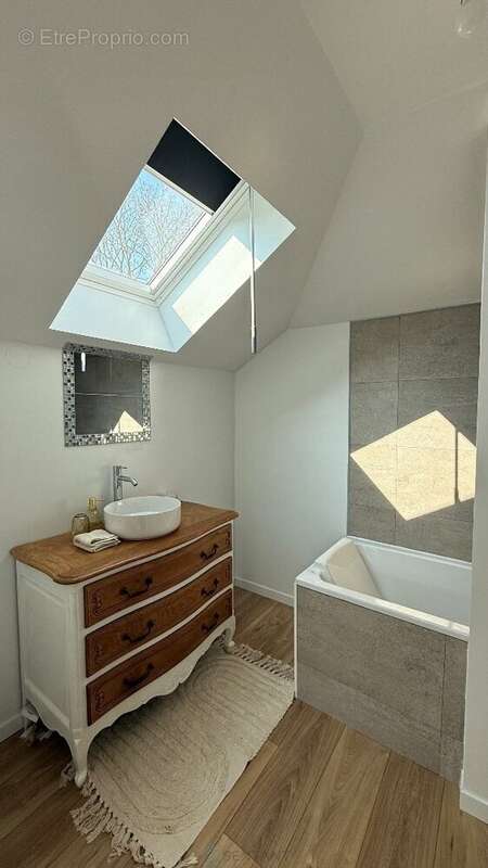 Maison à BOURGTHEROULDE-INFREVILLE