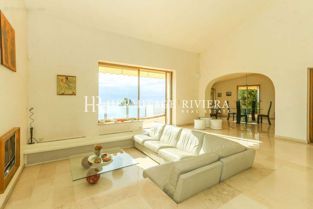 Maison à ROQUEBRUNE-CAP-MARTIN